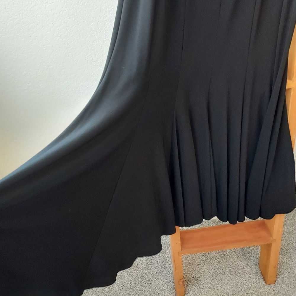 Joseph Ribkoff Skirt size14.